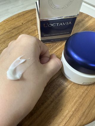 록타비아 Artisan Complete Face Cream — 4.5점을 준 리뷰어가 2024년 2월 올린 사용 사진