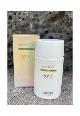 아이레시피 모이스트터치 스포츠 선밀크 50ml (SPF50+ PA+++) — 5점을 준 리뷰어가 2023년 4월 올린 사용 사진