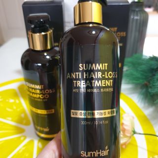 썸헤어 / SUMHAIR 썸헤어  써밋 안티 헤어로스 샴푸+트리트먼트 — 4.5점을 준 리뷰어가 2021년 5월 올린 사용 사진
