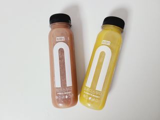 BLENDY'S 핑크 스무디+블론디 스무디 — 5점을 준 리뷰어가 2021년 10월 올린 사용 사진