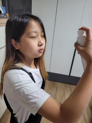 술람미네이처 자연주의 화장품ㅣ잡티/칙칙함/건조함/얼룩덜룩한피부ㅣ식약처 인증 미백 스킨 - 감귤 74 브라이트닝 스킨 — 5점을 준 리뷰어가 2022년 6월 올린 사용 사진