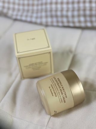 Dr.느루벗 느루벗 링클 솔루션 콘센트레이트 스네일 탄력 달팽이 크림 80g — 5점을 준 리뷰어가 2021년 3월 올린 사용 사진