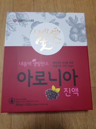 서울약사신협_내몸애생발란스아로니아_70ml x 30포 — 5점을 준 리뷰어가 2021년 6월 올린 사용 사진