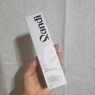 헤어플러스 콴디 플러피 클라우드 버블 팩 클렌저 — 5점을 준 리뷰어가 2021년 3월 올린 사용 사진