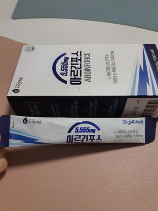 자연에온 아르긴포스 L-아르기닌 5555mg 스틱 15개입 1박스 — 5점을 준 리뷰어가 2021년 4월 올린 사용 사진