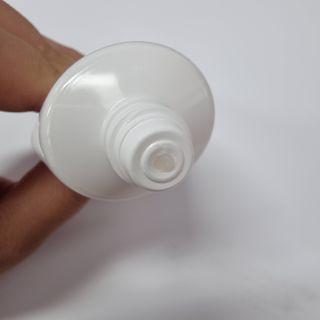 유이크 바이옴 레미디 수딩크림 (50ml) — 5점을 준 리뷰어가 2022년 7월 올린 사용 사진