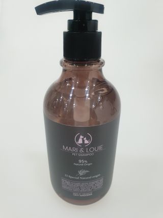 마리앤루이펫샴푸 [mari and louie pet shampoo] — 5점을 준 리뷰어가 2021년 6월 올린 사용 사진
