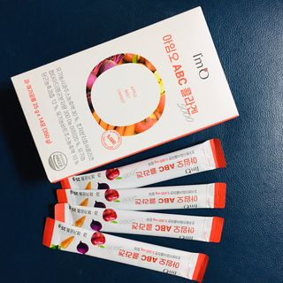 아임오 ABC 콜라겐 젤리 14포 — 5점을 준 리뷰어가 2021년 8월 올린 사용 사진