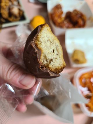 [메종콜리브리] 프랑스 마들렌 메종콜리브리 헤이즐넛 마들렌 2팩 — 5점을 준 리뷰어가 2021년 11월 올린 사용 사진
