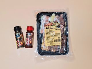 [다물꼬치] 모듬꼬치 10개 +데리야끼소스120g+매운고추소스120g — 5점을 준 리뷰어가 2021년 10월 올린 사용 사진
