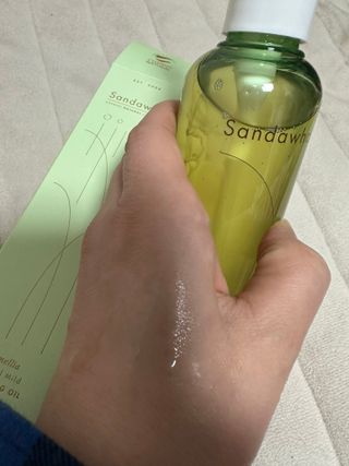 스킨큐어 산다화 순한 클렌징 동백 오일 200ml — 4.5점을 준 리뷰어가 2023년 4월 올린 사용 사진
