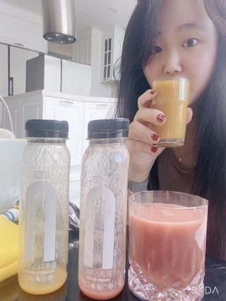 BLENDY'S 핑크 스무디+블론디 스무디 — 4점을 준 리뷰어가 2021년 9월 올린 사용 사진