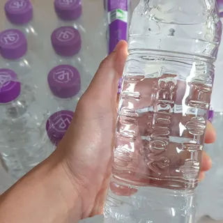 몽베스트 [MONTBEST]위드어스 500mL 20병 — 5점을 준 리뷰어가 2022년 8월 올린 사용 사진