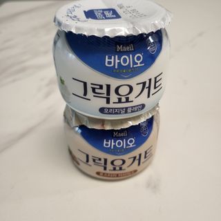 매일바이오 그릭요거트 오리지널 플레인 4개, 로스터리 커피믹스 4개 — 4점을 준 리뷰어가 2021년 12월 올린 사용 사진