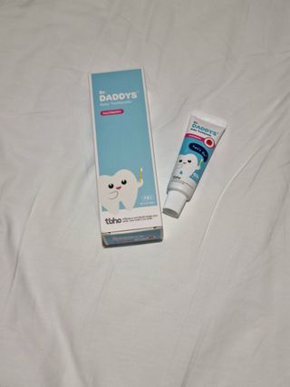 닥터데디스 안심무불소 베이비치약 60g + 여행용 미니 치약 15g — 4점을 준 리뷰어가 2022년 8월 올린 사용 사진