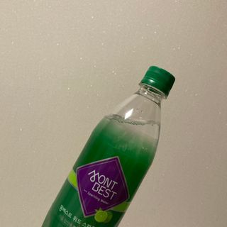몽베스트 Montbest with Sparkling water Lime20병 — 4.5점을 준 리뷰어가 2021년 10월 올린 사용 사진