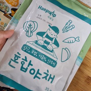 해풀잎 누구나 김밥*1ea [(혼합야채 35g *1ea,  김밥김 (5g, 5ea),  양념간장 (6g, 5ea), 참기름(5g, 2ea)] — 5점을 준 리뷰어가 2022년 7월 올린 사용 사진