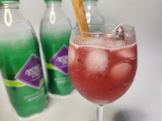 몽베스트 Montbest with Sparkling water Lime20병 — 5점을 준 리뷰어가 2022년 10월 올린 사용 사진