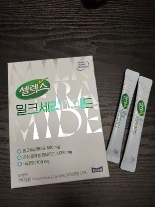 셀렉스스포츠 셀렉스 밀크세라마이드 저분자피쉬콜라겐 28포 X 1박스 — 5점을 준 리뷰어가 2021년 7월 올린 사용 사진