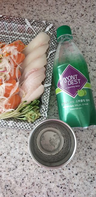 몽베스트 Montbest with Sparkling water Lime20병 — 5점을 준 리뷰어가 2023년 2월 올린 사용 사진