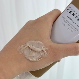 스킨1004 [SKIN1004] 마다가스카르 센텔라 앰플 폼 125ml — 5점을 준 리뷰어가 2024년 8월 올린 사용 사진