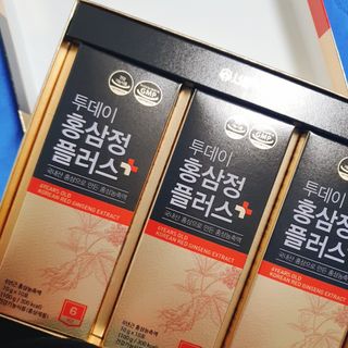 서울약사신협_투데이홍삼정플러스스틱_10g x 30포 — 5점을 준 리뷰어가 2021년 2월 올린 사용 사진