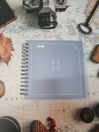리훈 여러분의 오늘을 채워나갈 수 있도록 도와줄 오늘공부 1년용 스터디플래너 — 5점을 준 리뷰어가 2021년 4월 올린 사용 사진