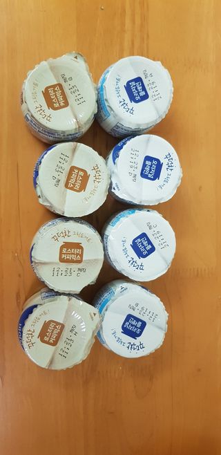 매일바이오 그릭요거트 오리지널 플레인 4개, 로스터리 커피믹스 4개 — 5점을 준 리뷰어가 2021년 12월 올린 사용 사진