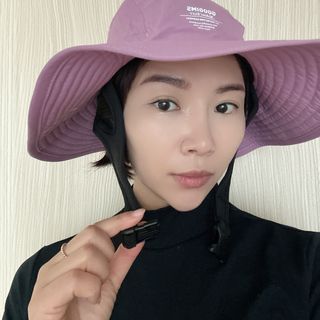구김스★ [방수/UV차단]베이직 서핑햇 1.0 비치햇/해변모자/등산모자 *컬러 선택 가능 — 5점을 준 리뷰어가 2025년 1월 올린 사용 사진