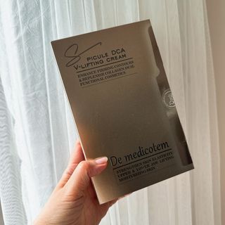 MF[더메디코템] 스피큘 DCA V리프팅 크림 — 5점을 준 리뷰어가 2024년 4월 올린 사용 사진