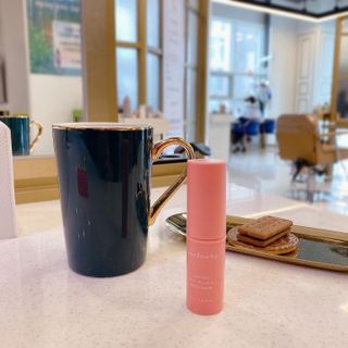 스킨큐어 산다화 카멜리아 안티 링클 멀티밤 — 5점을 준 리뷰어가 2022년 3월 올린 사용 사진