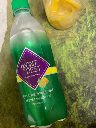 몽베스트 Montbest with Sparkling water Lemon OR Lime 20병(랜덤) — 5점을 준 리뷰어가 2022년 9월 올린 사용 사진