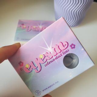 아이즘 컬러 콘택트렌즈 — 4점을 준 리뷰어가 2022년 7월 올린 사용 사진