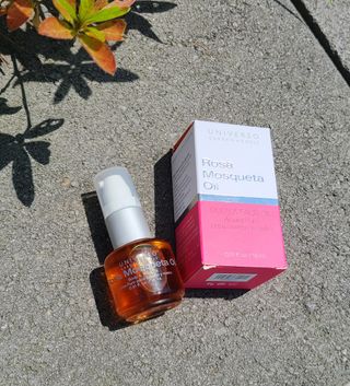 유니베르소 로즈힙 오일 15ml — 5점을 준 리뷰어가 2021년 7월 올린 사용 사진