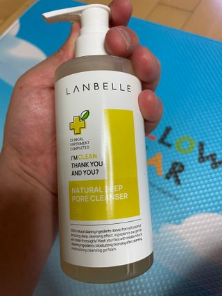 랑벨 내츄럴 딥 포어 클렌저 210ml (저자극 약산성 천연 클렌징 젤) — 4점을 준 리뷰어가 2022년 3월 올린 사용 사진