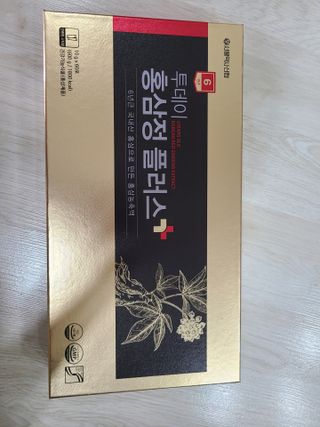 서울약사신협_투데이홍삼정플러스스틱_10g x 60포 — 5점을 준 리뷰어가 2021년 6월 올린 사용 사진