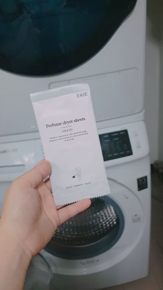 [이즈라이프코스메틱] 퍼퓸 드라이어 시트 히노끼향  or 블랑향 2중 택1 30매 — 5점을 준 리뷰어가 2021년 5월 올린 사용 사진