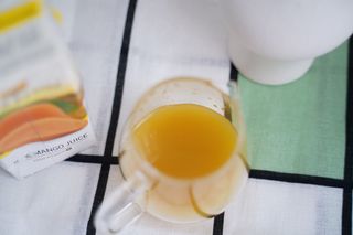 도이캄 착즙 완숙 토마토 200ml 12팩 무설탕 태국왕실 기내식주스 — 4점을 준 리뷰어가 2021년 2월 올린 사용 사진