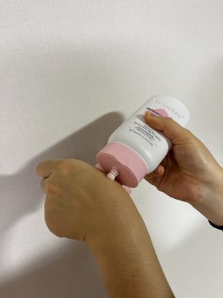 위시스 프리미엄 글루타치온  화이트닝 바디로션 — 4.5점을 준 리뷰어가 2023년 1월 올린 사용 사진