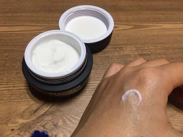 오투에니원 갈락토미세스 비타민 C 프리미엄 블랙스완 크림 50g 리뷰 사진