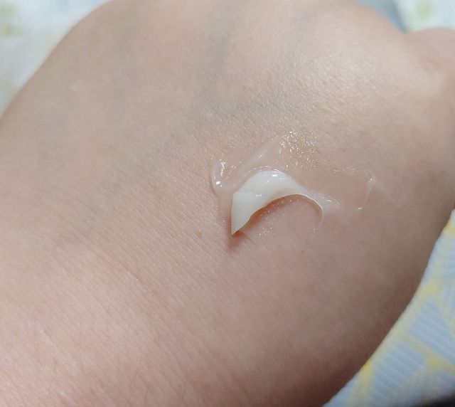 나우 [임피엘] 히알루론산 10 베리어 크림 리뷰 사진