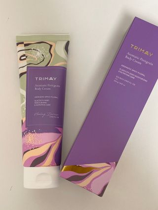 트리마이 주름개선 기능성의 퍼퓸 바디케어, 힐링 베리어 바디크림 3종 택1 — 5점을 준 리뷰어가 2022년 10월 올린 사용 사진