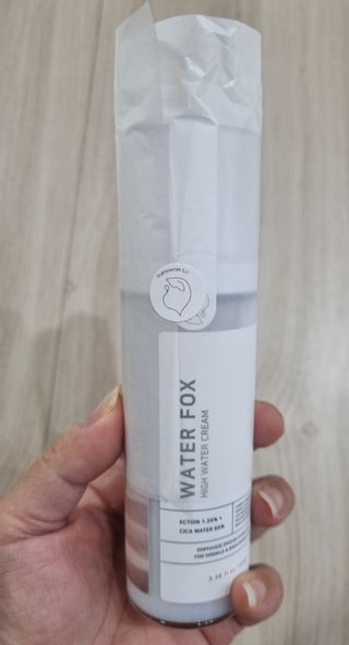 가치 WATERFOX(워터폭스)-엑토인 시카-비옴 하이 워터 크림 (100ml) — 5점을 준 리뷰어가 2023년 4월 올린 사용 사진