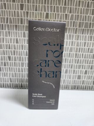 세렌닥터 스칼프 루트 케어 샴푸 — 5점을 준 리뷰어가 2022년 11월 올린 사용 사진