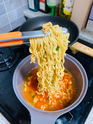 [풀무원] 자연은맛있다 정면, 백면, 홍면  세트 — 4.5점을 준 리뷰어가 2021년 4월 올린 사용 사진