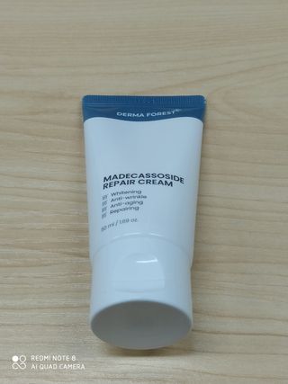 더마포레스트 마데카소사이드 리페어 크림 / 캐비아추출물 병풀추출물 시카케어 미백 주름개선 — 5점을 준 리뷰어가 2021년 7월 올린 사용 사진