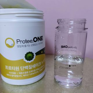 프로티원 단백질쉐이크 녹차맛 2주분 1통+보틀 — 5점을 준 리뷰어가 2021년 9월 올린 사용 사진