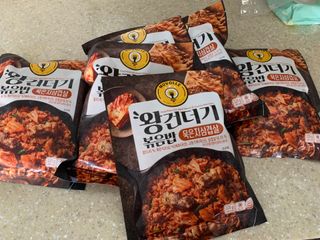 한성기업 무볼레 왕건더기 볶음밥 묵은지삼겹살 — 4.5점을 준 리뷰어가 2021년 10월 올린 사용 사진