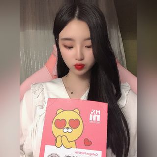 일동제약 마이니 마이니 늘씬날씬 콜라겐 세트 — 5점을 준 리뷰어가 2021년 2월 올린 사용 사진