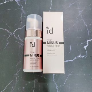 아이디플라코스메틱 아이디 브이로직 마이너스 필링 토너 110ml — 5점을 준 리뷰어가 2022년 1월 올린 사용 사진
